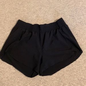Athleta Hustle 3” Short